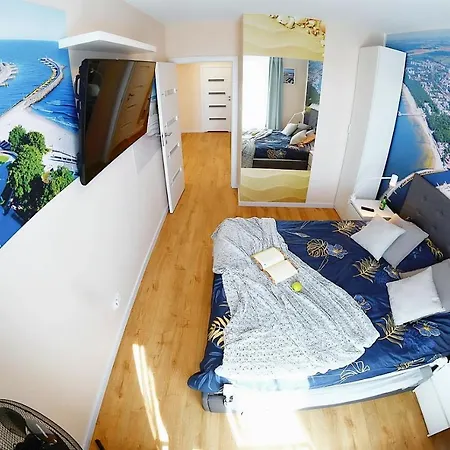 Apartament Premium Mikiniki Apartment