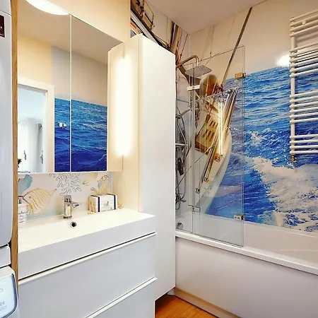Apartament Premium Mikiniki Apartment *